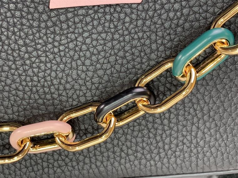 LOUIS VUITTON CAPUCINES MINI BLACK