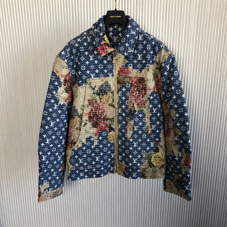 LOUIS VUITTON COAT - LVC025