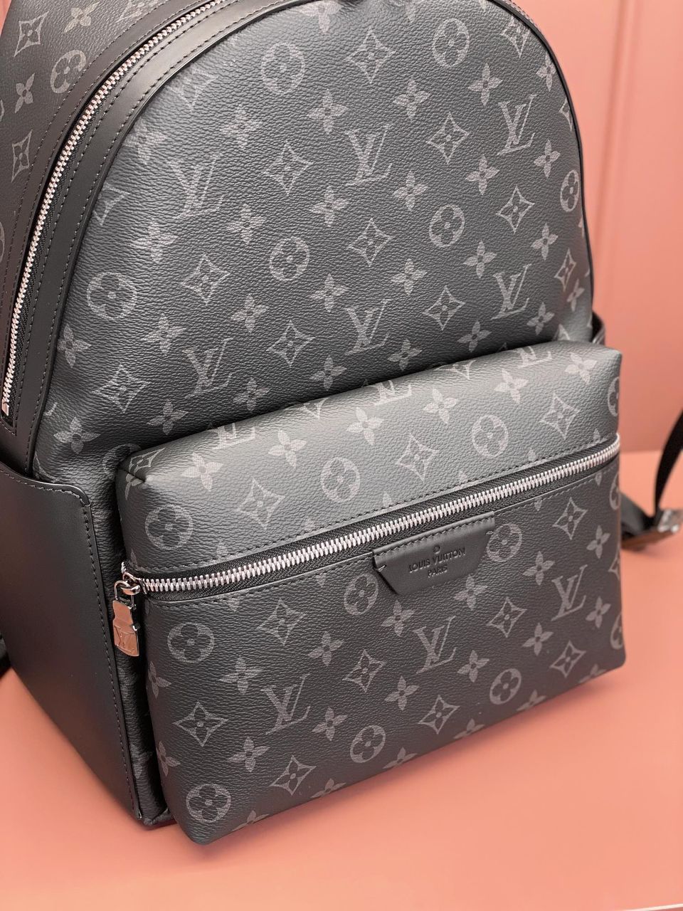 LOUIS VUITTON DISCOVERY BACKPACK - LVB074