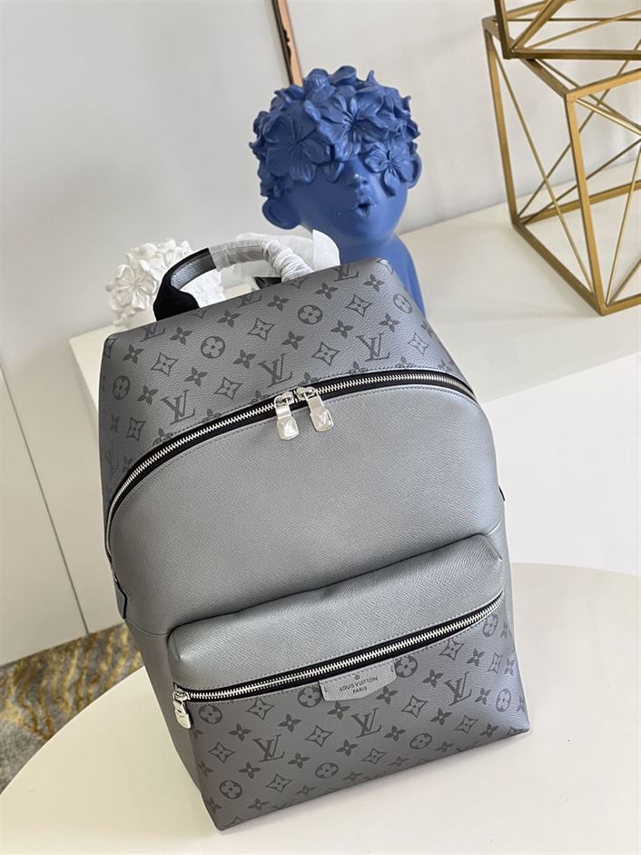 LOUIS VUITTON DISCOVERY BACKPACK PM - LVB016