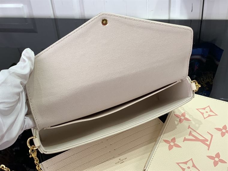 LOUIS VUITTON FELICIE POCHETTE MONOGRAM EMPREINTE LEATHER