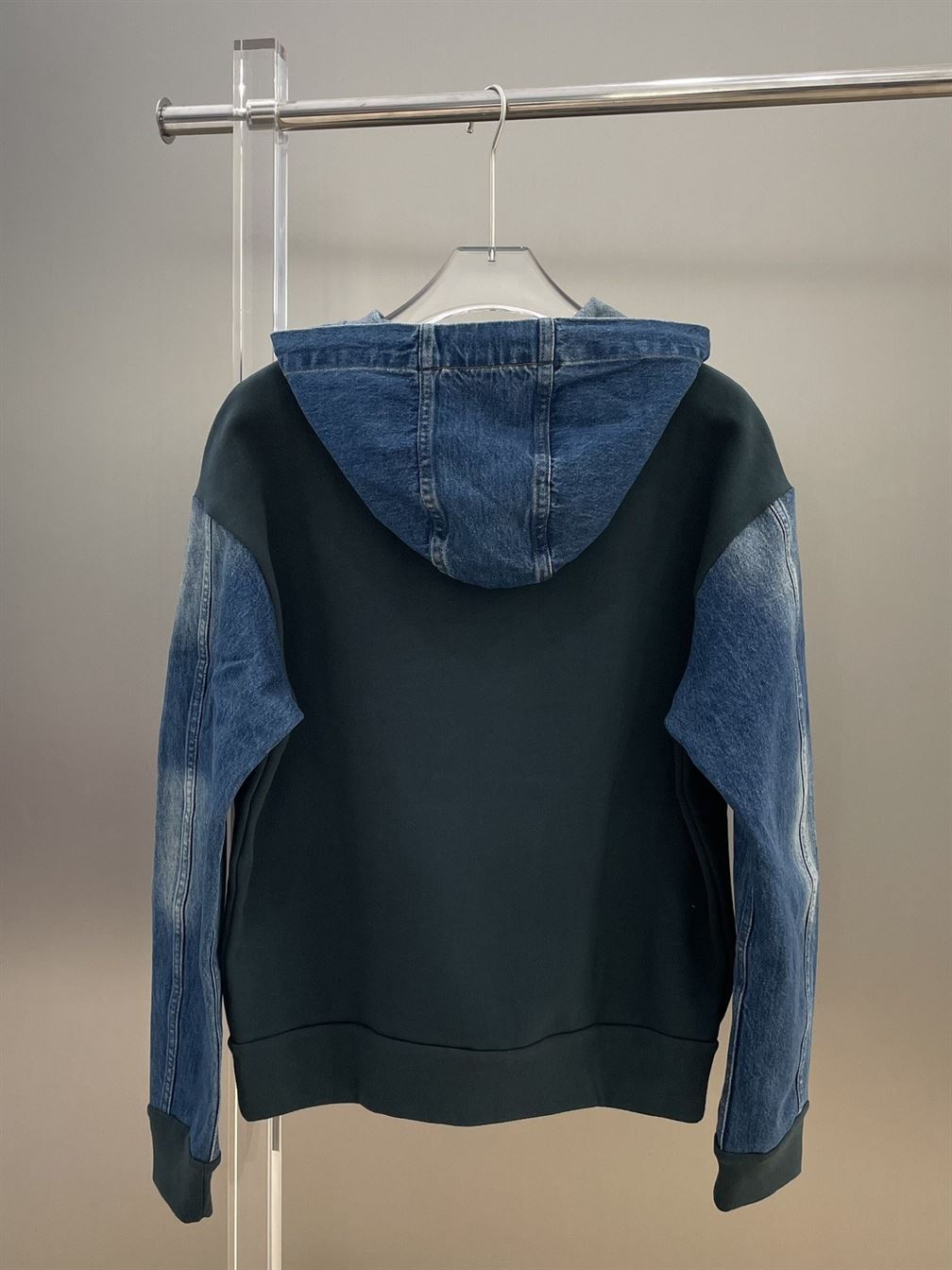 LOUIS VUITTON HYBRID DOODIE DENIM JACKET - LVC032