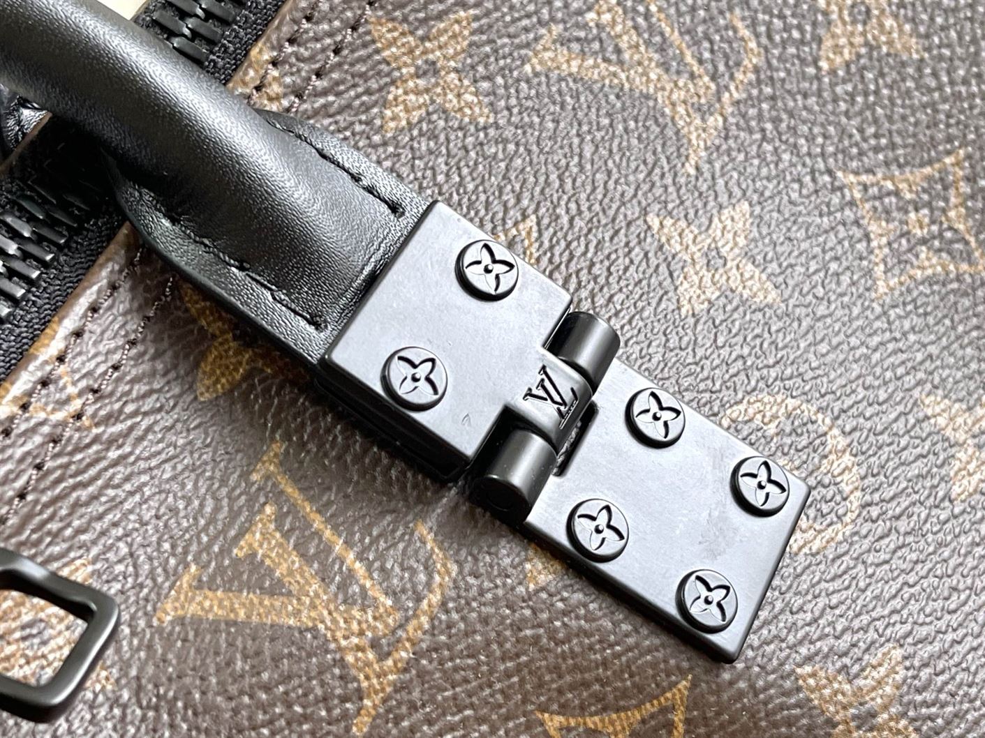 LOUIS VUITTON KEEPALL 50 MONOGRAM - LVB069