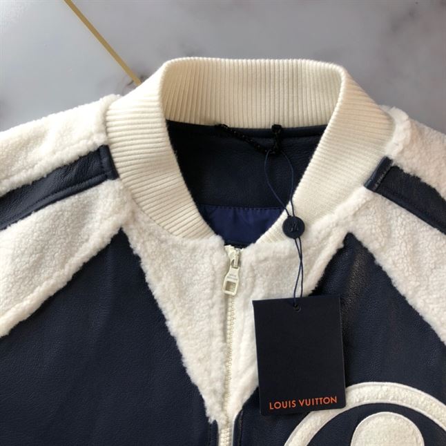 LOUIS VUITTON LEATHER MIX TEDDY - LVC036