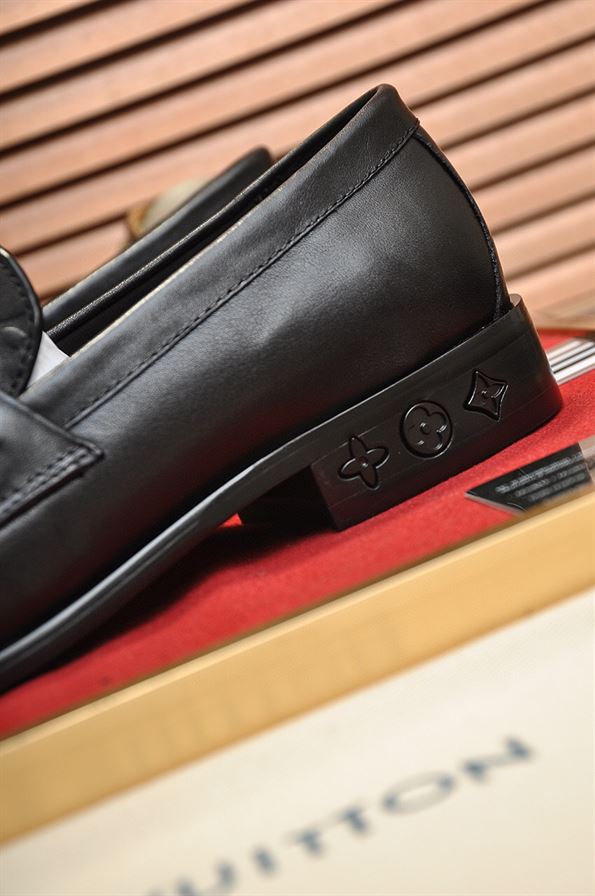 LOUIS VUITTON LOAFER LOAFER - VL020