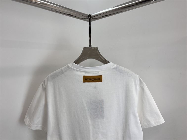 LOUIS VUITTON LV PENDANT EMBROIDERY T-SHIRT - LVTS0017