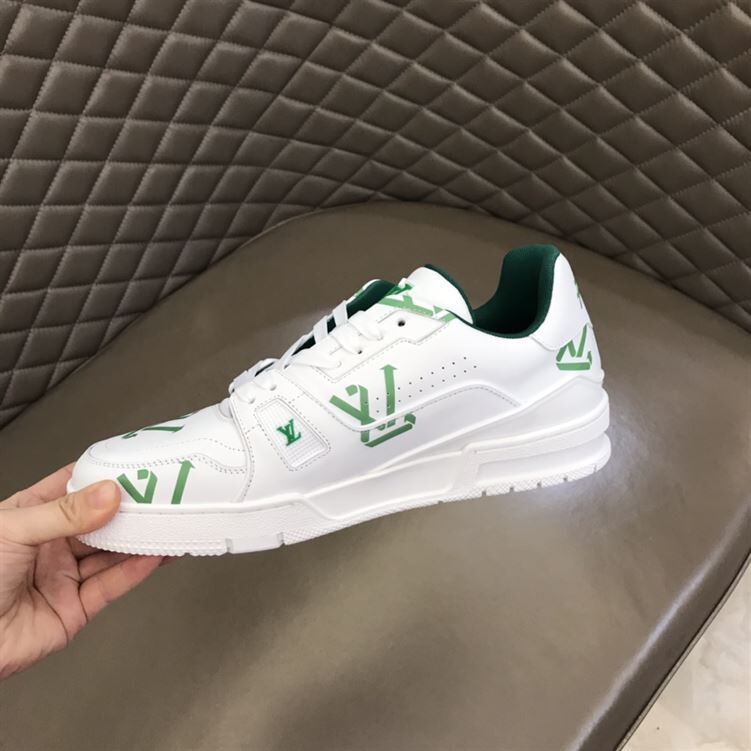 LOUIS VUITTON LV TRAINER SNEAKER - LVS053