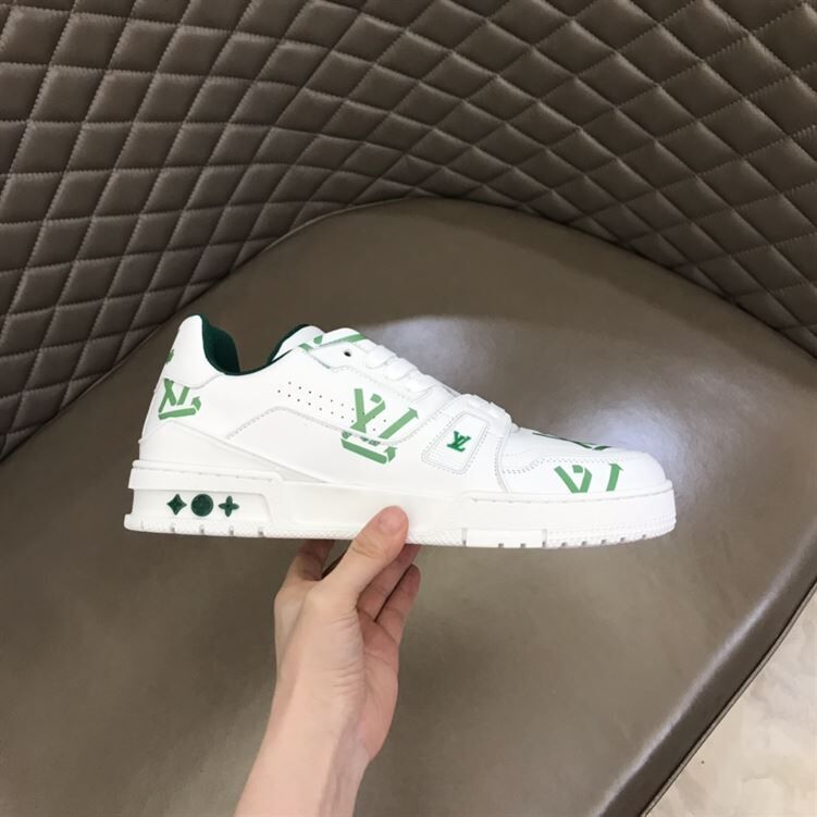 LOUIS VUITTON LV TRAINER SNEAKER - LVS053