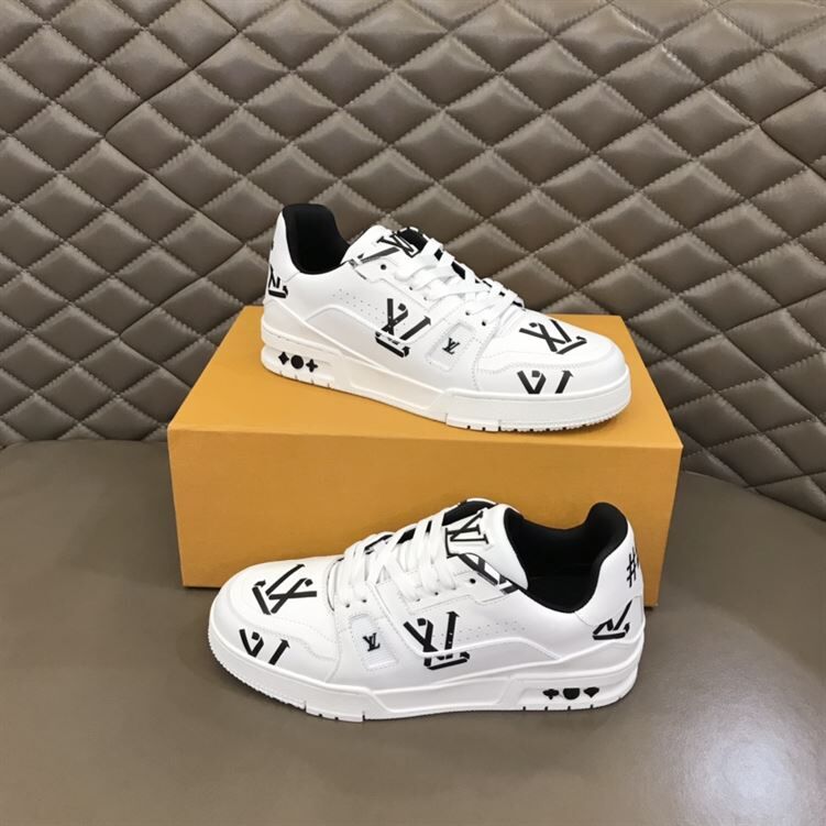 LOUIS VUITTON LV TRAINER SNEAKER - LVS054