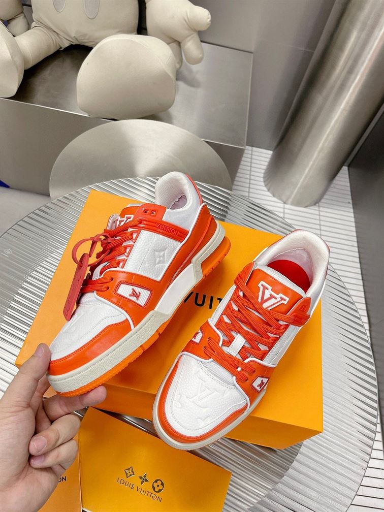 LOUIS VUITTON LV TRAINER SNEAKER - LVS160