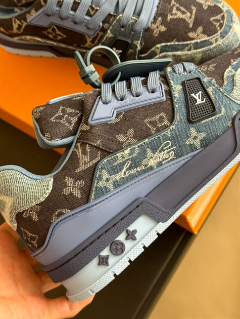 LOUIS VUITTON LV TRAINER SNEAKER - LVS172