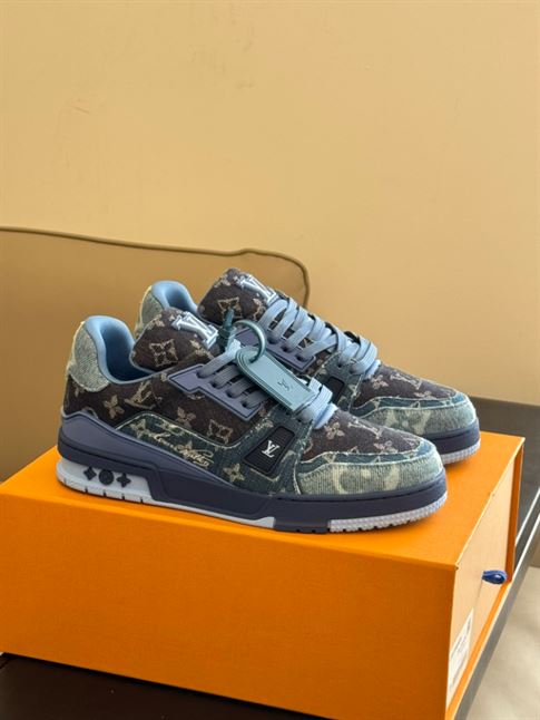 LOUIS VUITTON LV TRAINER SNEAKER - LVS172