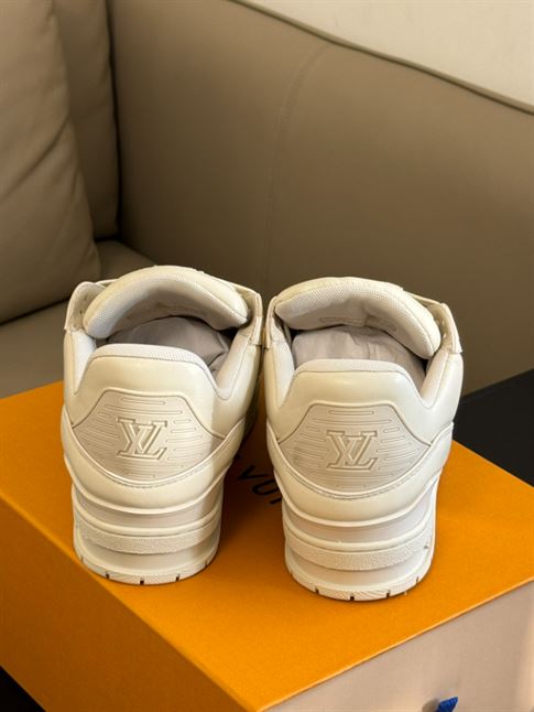 LOUIS VUITTON LV TRAINER SNEAKER - LVS180