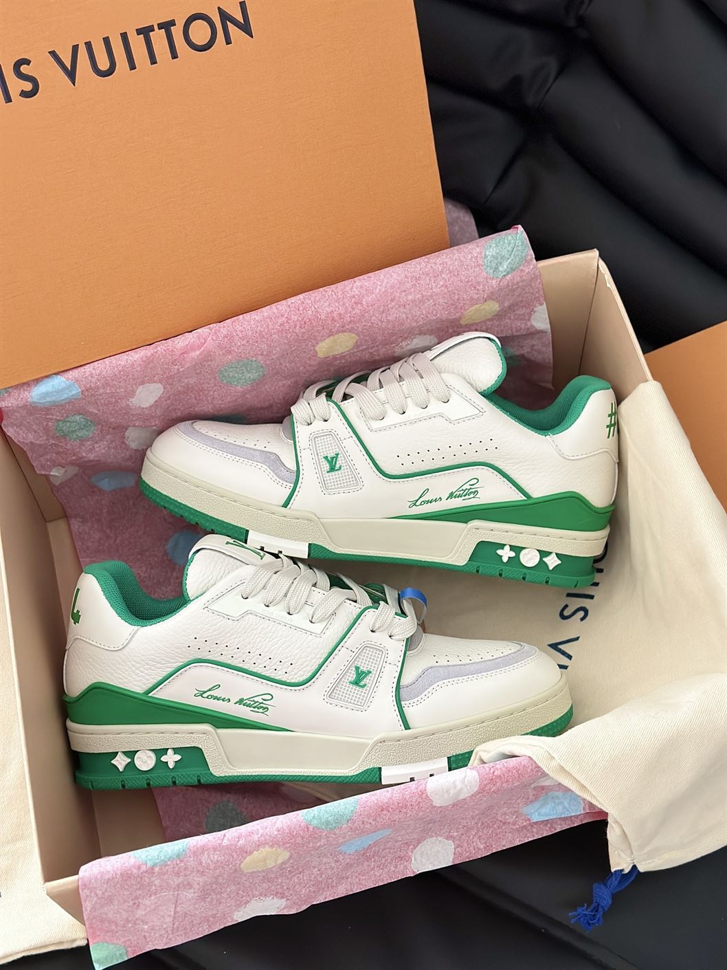 LOUIS VUITTON LV TRAINER SNEAKER - LVS195