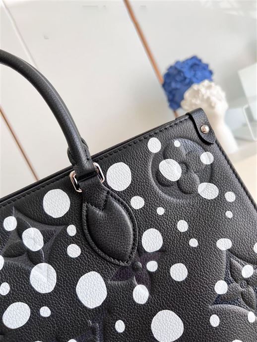 LOUIS VUITTON LV X YK ONTHEGO MM MONOGRAM