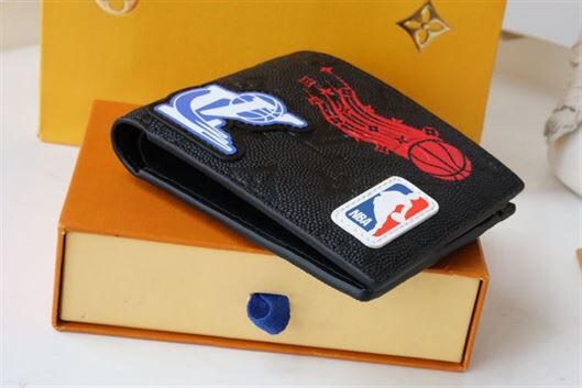 LOUIS VUITTON LVXNBA MULTIPLE WALLET
