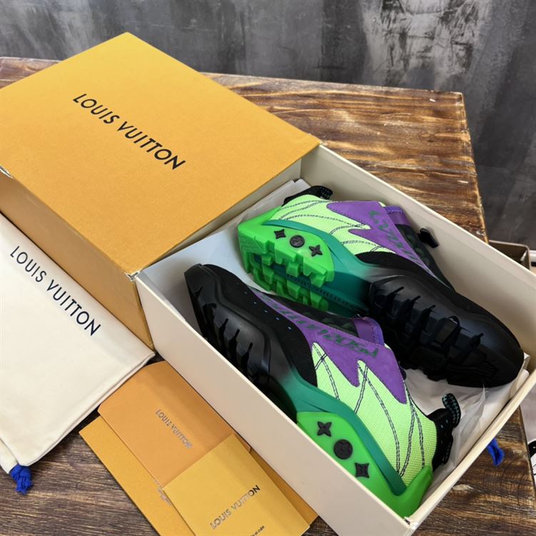 LOUIS VUITTON MILLENIUM SNEAKER - LVS067