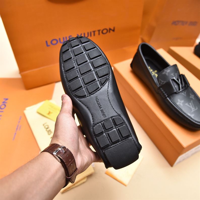 LOUIS VUITTON MOCCASIN - VL035