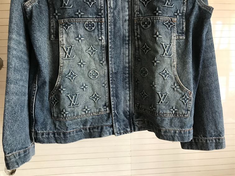 LOUIS VUITTON MONOGRAM DENIM JACKET - LVC040
