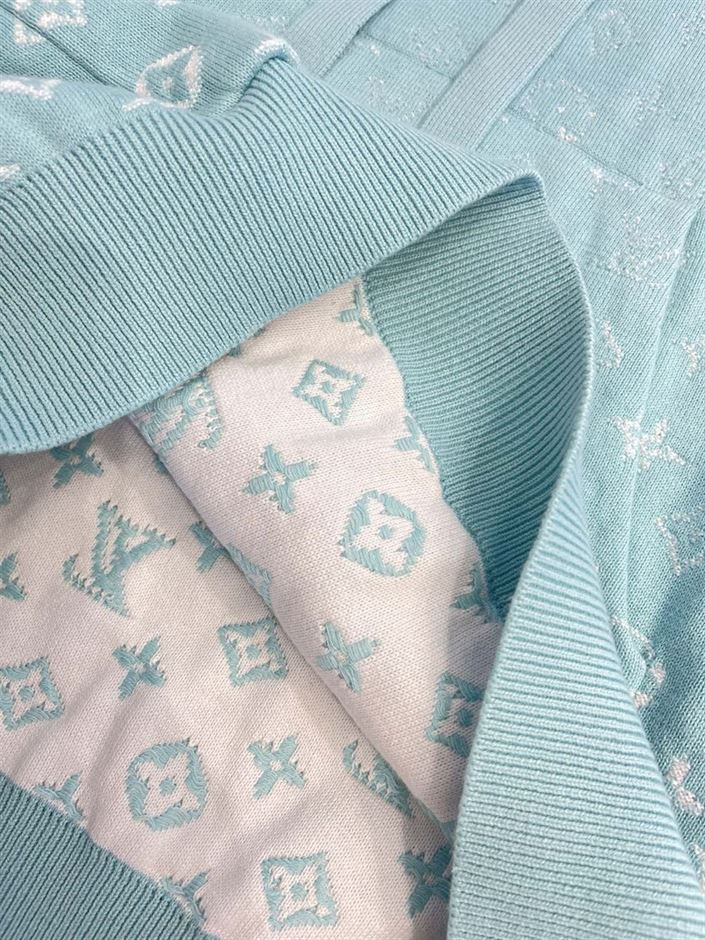 LOUIS VUITTON MONOGRAM GRADIENT HOODIE - LVH040