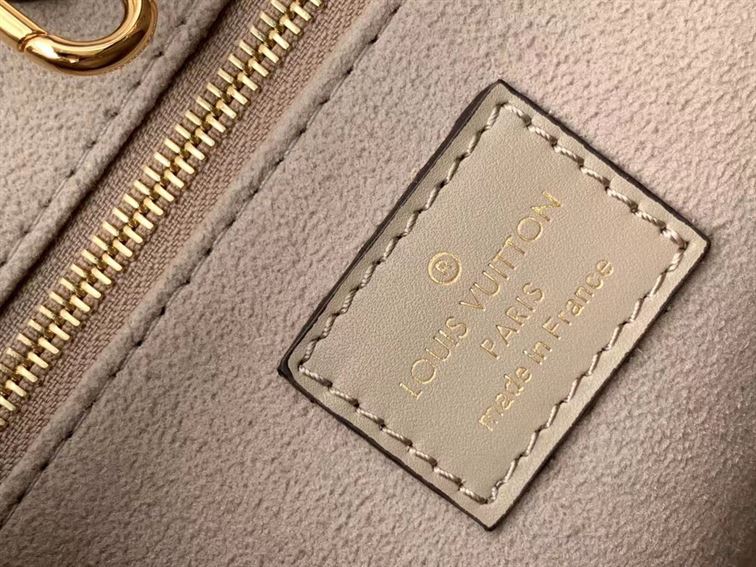 LOUIS VUITTON ONTHEGO PM MONOGRAM EMPREINTE