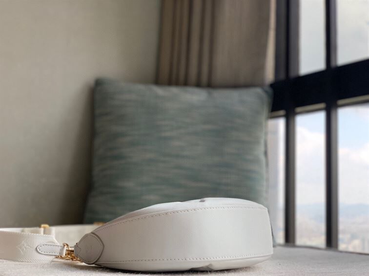 LOUIS VUITTON OVER THE MOON White