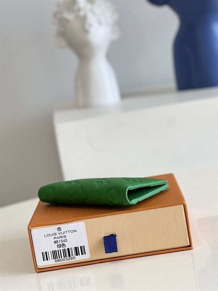 LOUIS VUITTON POCKET ORGANIZER IN GREEN MONOGRAM TAURILLON