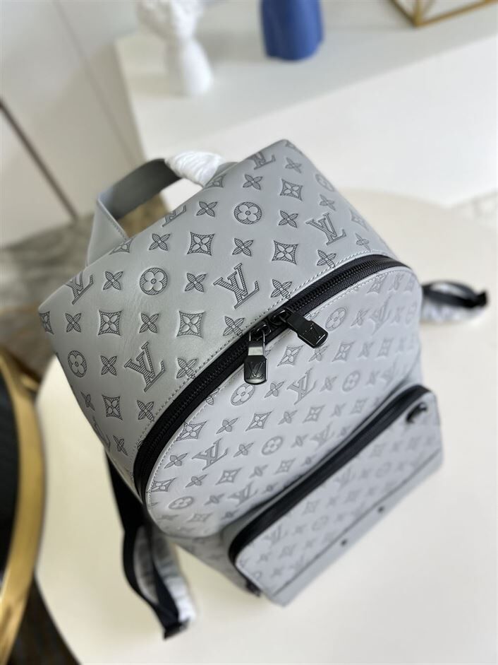 LOUIS VUITTON RACER BACKPACK - LVB015