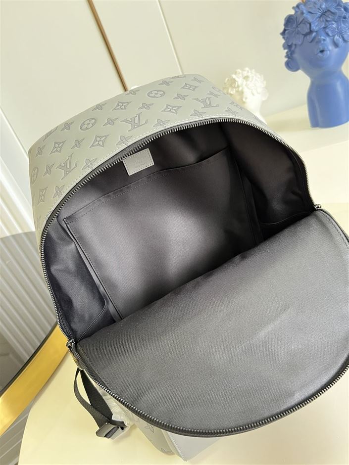 LOUIS VUITTON RACER BACKPACK - LVB015