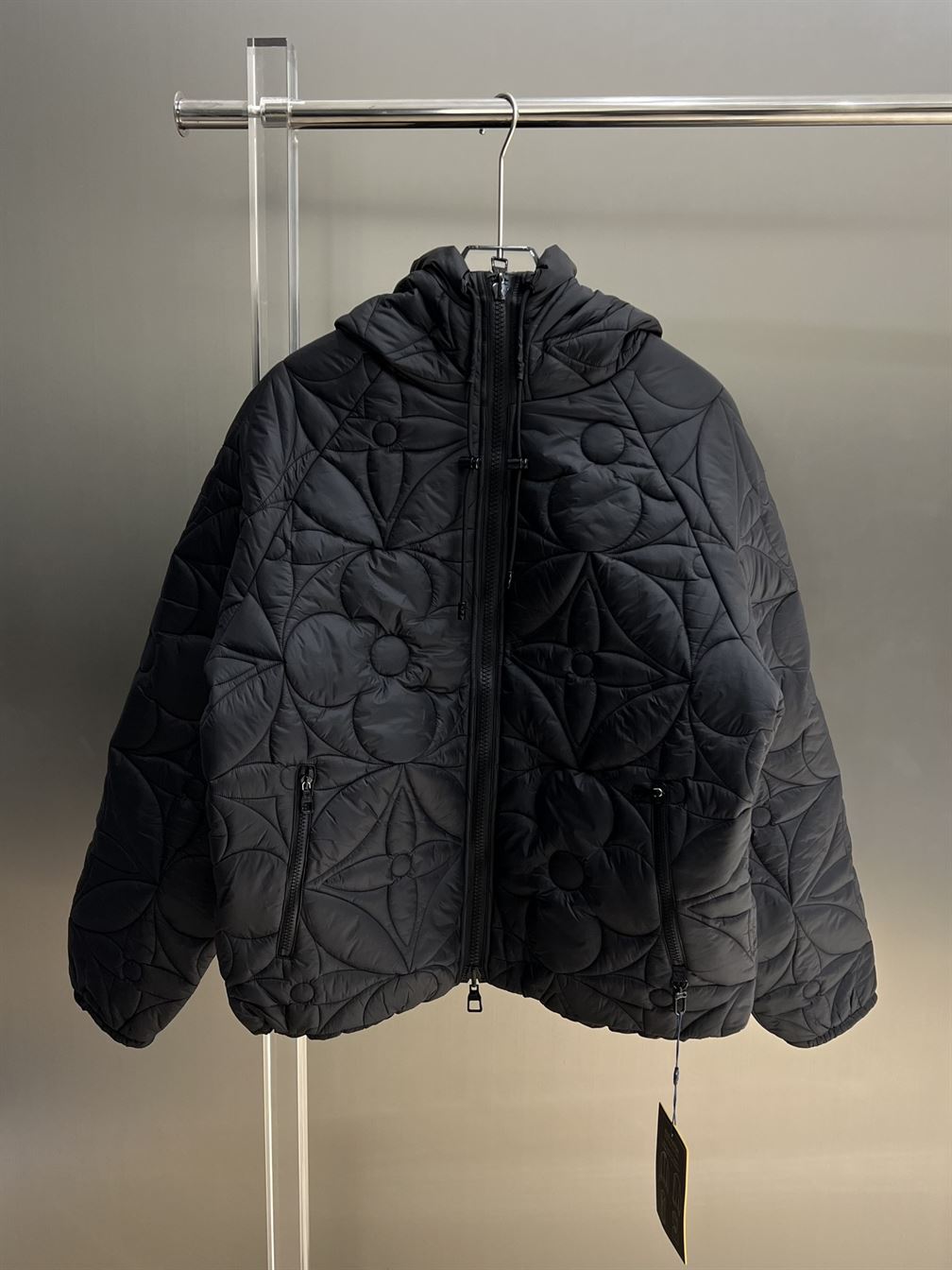 LOUIS VUITTON REVERSIBLE MONOGRAM PUFFER JACKET - LVC028