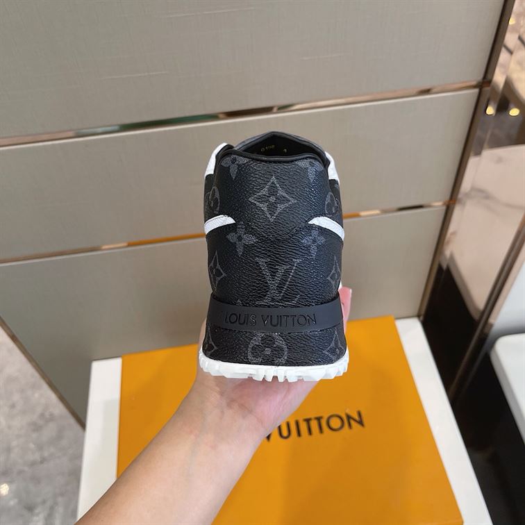 LOUIS VUITTON RUN AWAY SNEAKER - LVS007