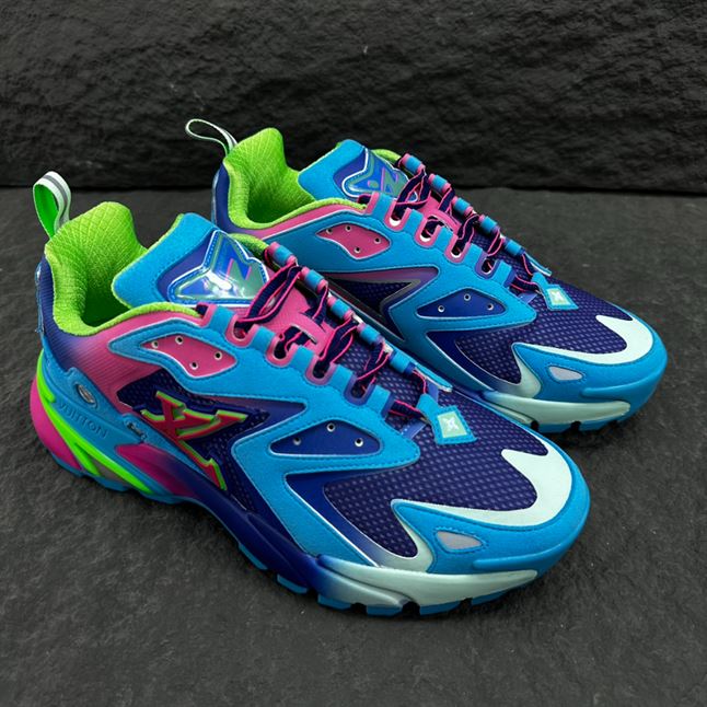 LOUIS VUITTON RUNNER TATIC BLUE - LVS170