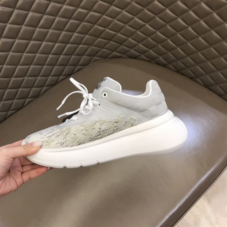 LOUIS VUITTON SHOW UP SNEAKER - LVS090