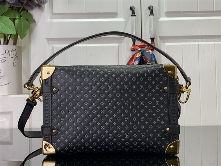 LOUIS VUITTON SIDE TRUNK Black