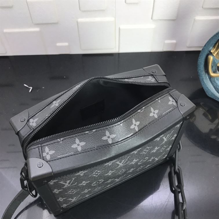 LOUIS VUITTON SOFT TRUNK MONOGRAM ECLIPSE - LVB060