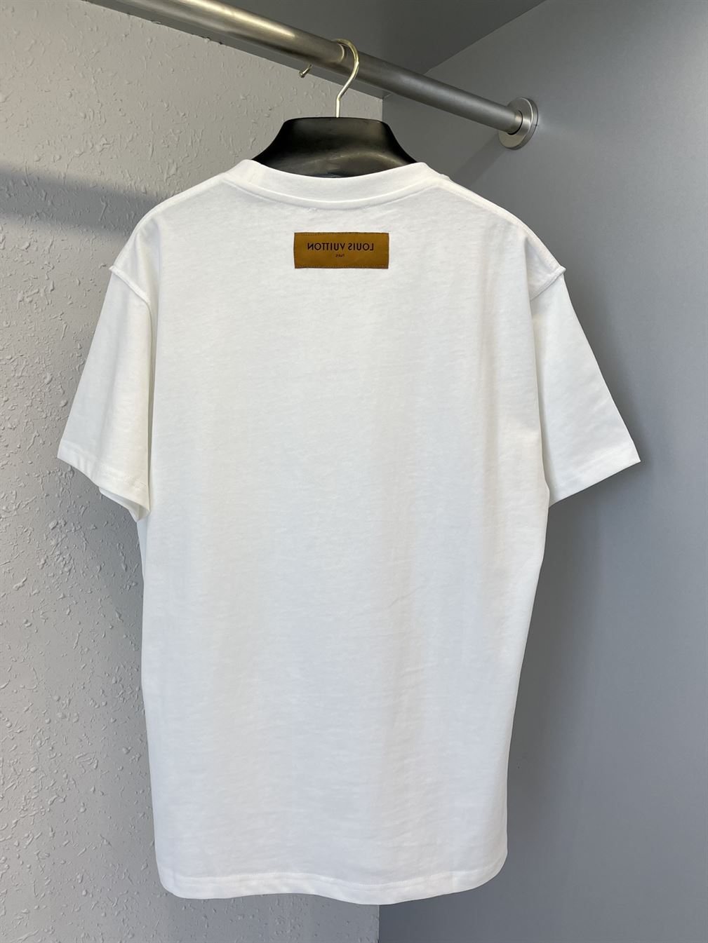 LOUIS VUITTON T-SHIRT - LVTS016