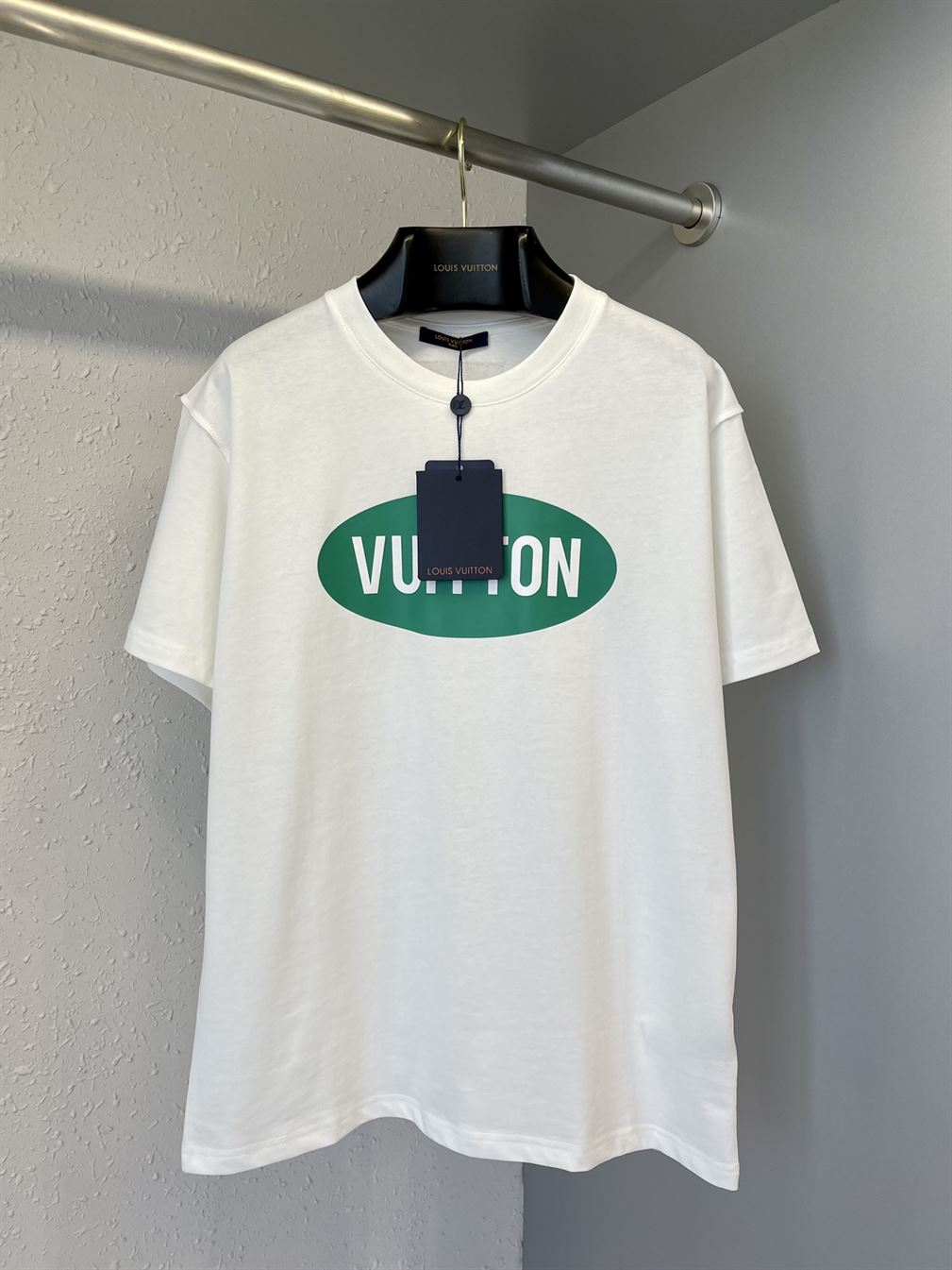 LOUIS VUITTON T-SHIRT - LVTS016