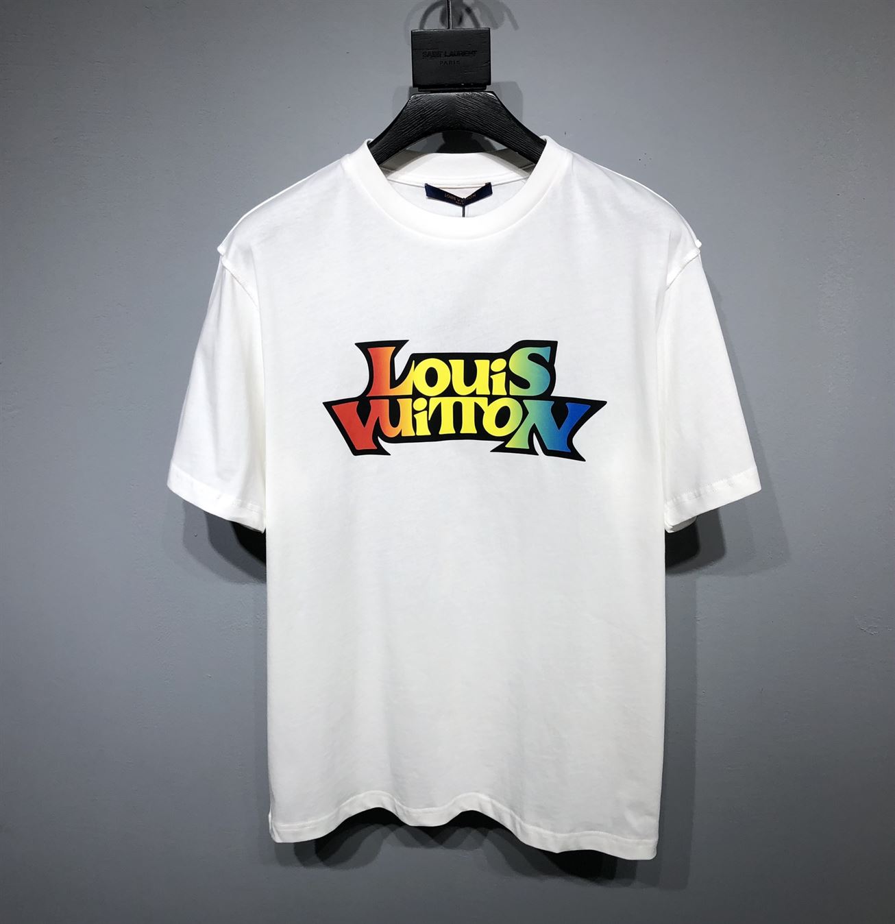 LOUIS VUITTON T-SHIRT - LVTS032