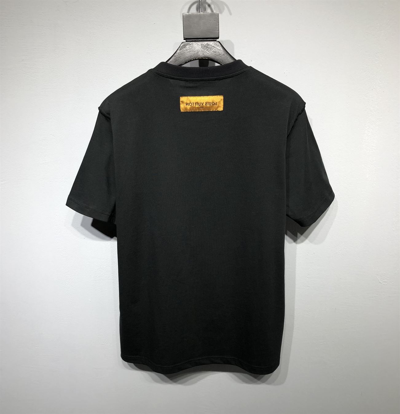 LOUIS VUITTON T-SHIRT - LVTS033