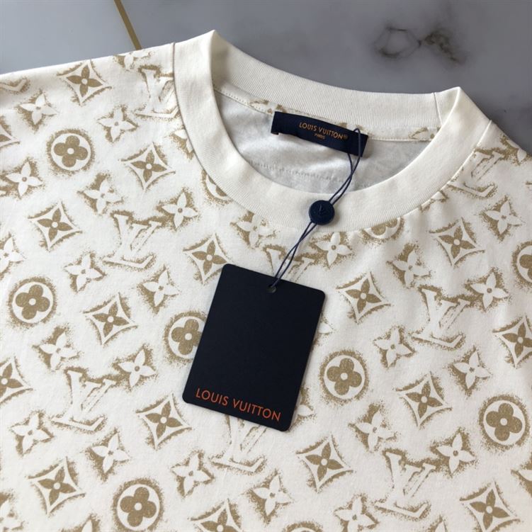 LOUIS VUITTON T-SHIRT - LVTS065