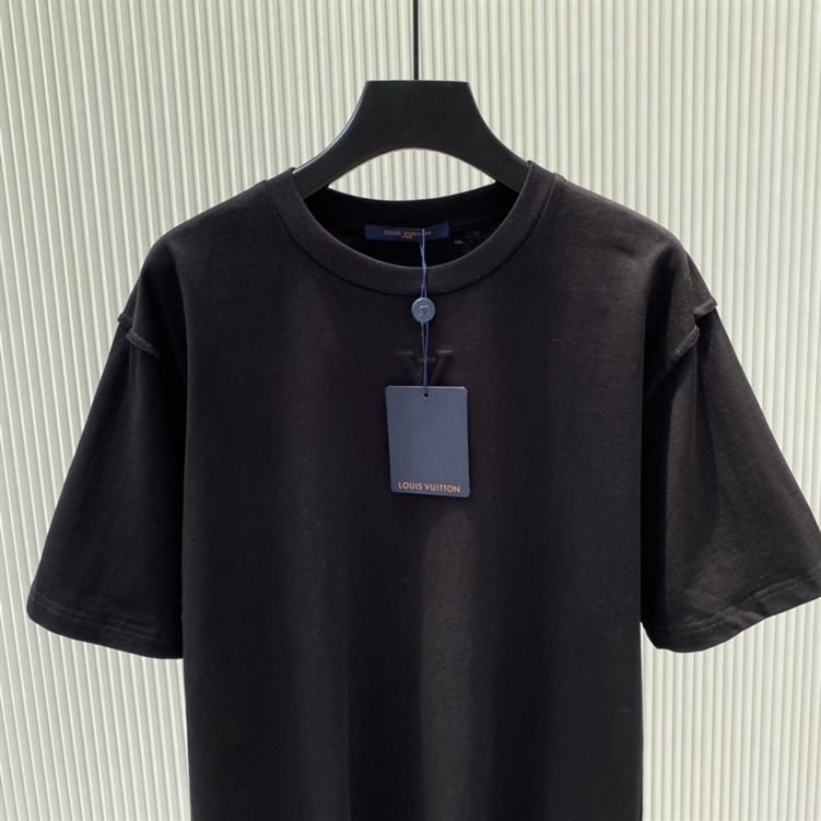 LOUIS VUITTON T-SHIRT - LVTS066
