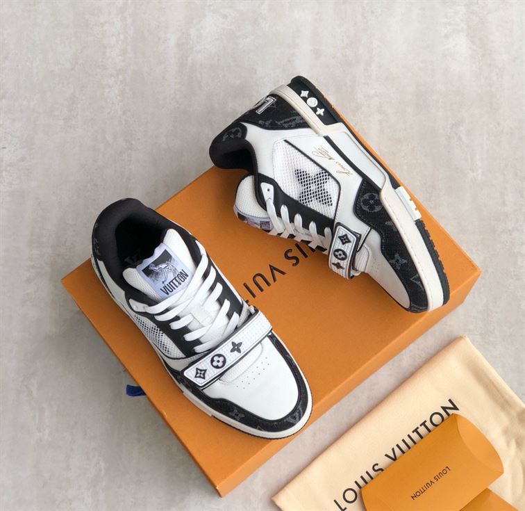 LOUIS VUITTON TRAINER MONOGRAM DENIM - LVS016