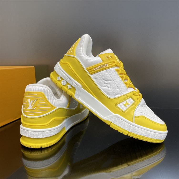 LOUIS VUITTON TRAINER SNEAKER - LVS021
