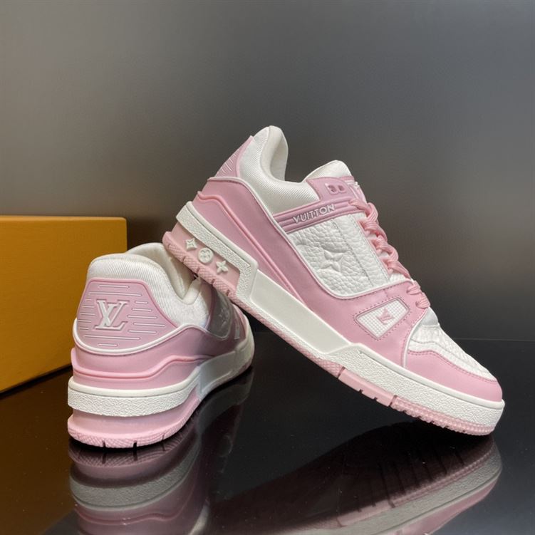 LOUIS VUITTON TRAINER SNEAKER - LVS022