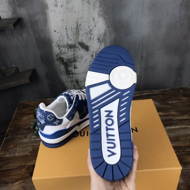 LOUIS VUITTON TRAINER SNEAKER - LVS031