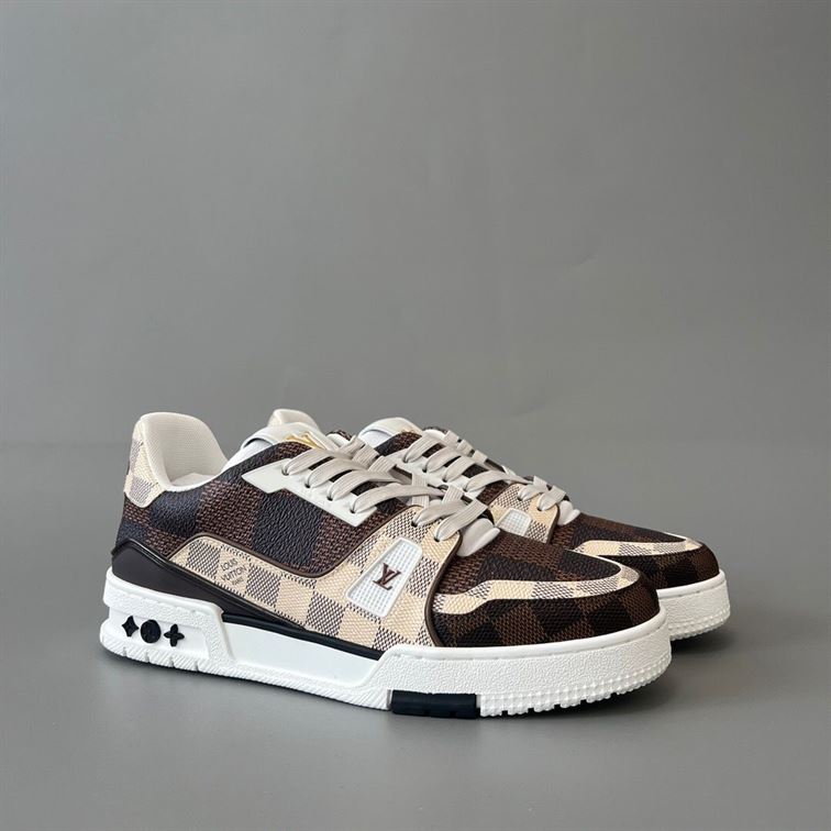 LOUIS VUITTON TRAINER SNEAKER - LVS120