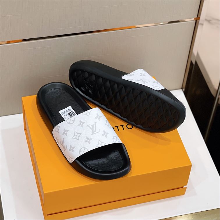 LOUIS VUITTON WATERFRONT MULE - LVSD026