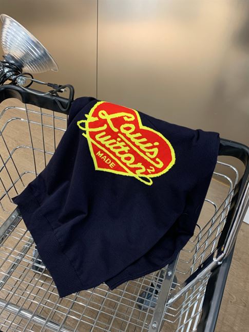 LOUIS VUITTON X NIGO HEART LOGO SWEATERS - LH061