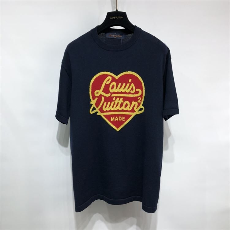 LOUIS VUITTON X NIGO INTARSIA JACQUARD HEART CREWNECK - LVTS049