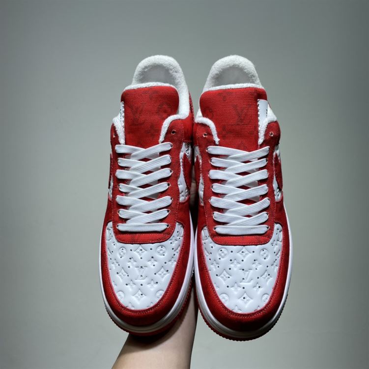 LOUIS VUITTON X NIKE AIR FORCE 1 LOW-TOP SNEAKERS - LVS133